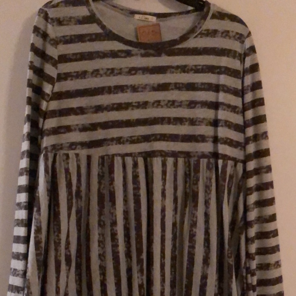 Striped long sleeve top